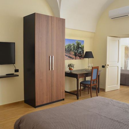 Negramaro Suite B&B Lecce Szoba fotó