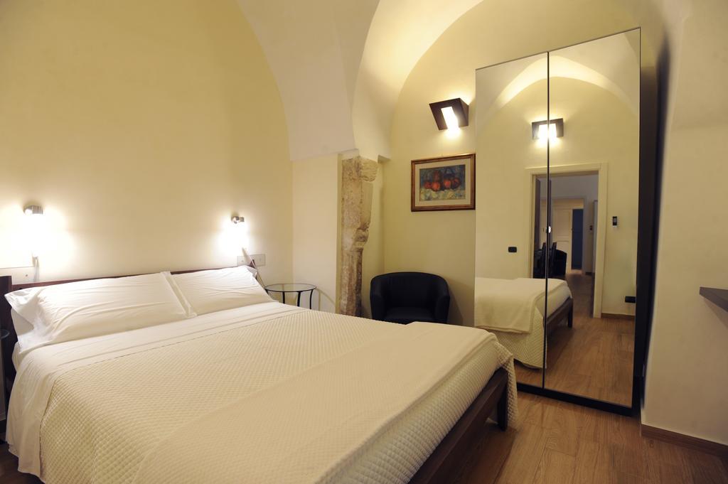 Negramaro Suite B&B Lecce Szoba fotó